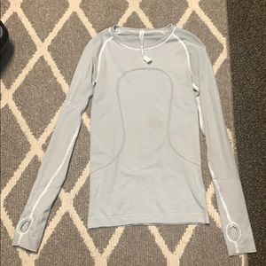 Lululemon swiftly tech long sleeve